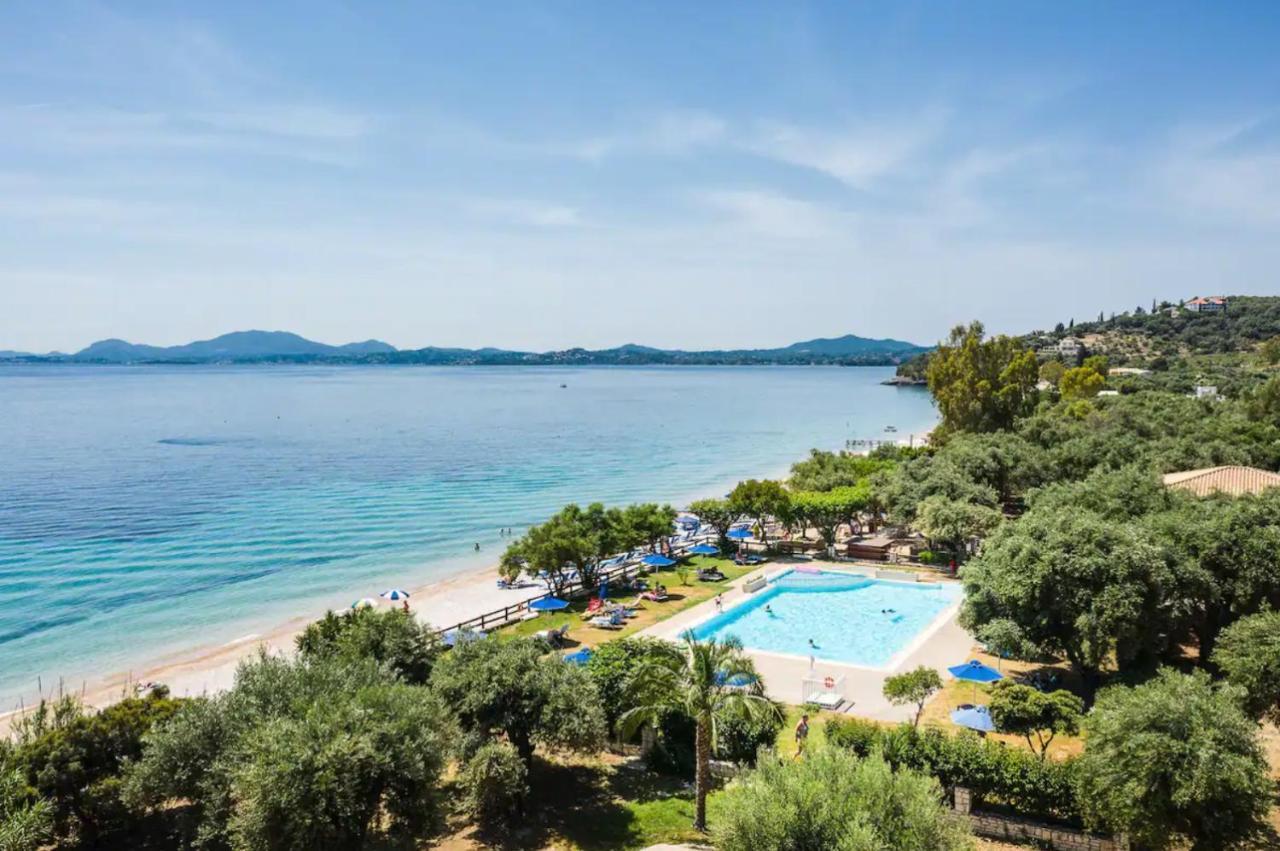 Pebbles And Sea At Barbati With Shared Pool Apartment Exterior foto