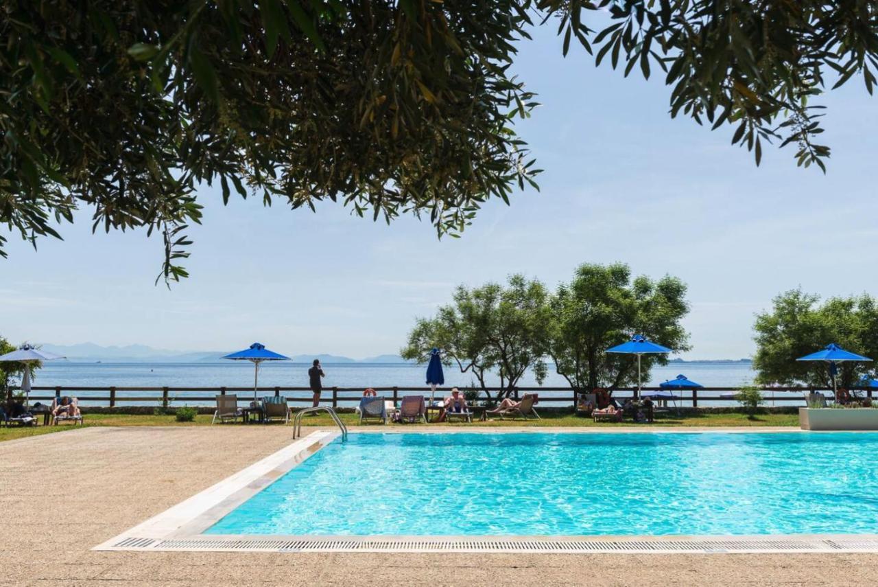 Pebbles And Sea At Barbati With Shared Pool Apartment Exterior foto